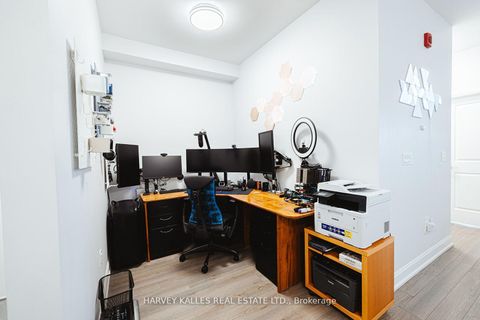 Photo 13 at 227 - 216 Oak Park Boulevard, RO River Oaks, Oakville