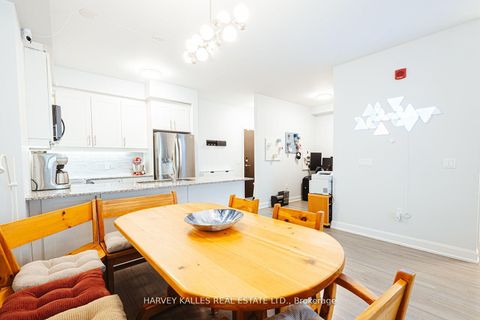 Photo 32 at 227 - 216 Oak Park Boulevard, RO River Oaks, Oakville