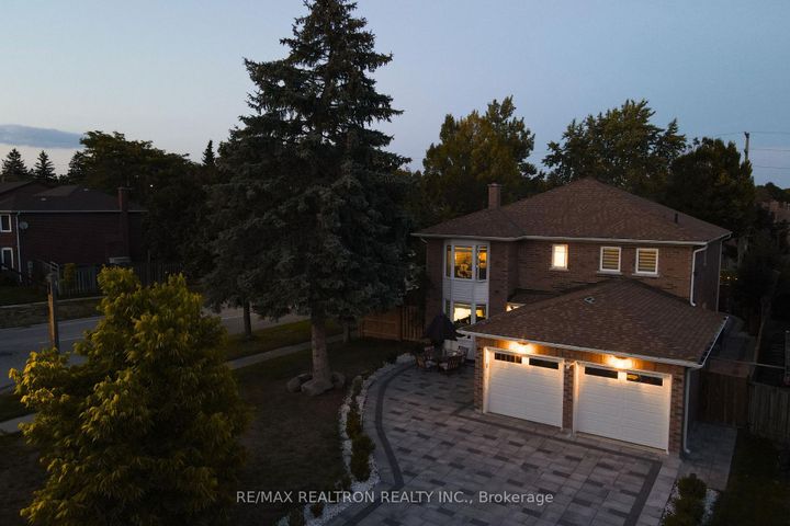 Photo 7 at 1223 Fawndale Road, Rougemount, Pickering
