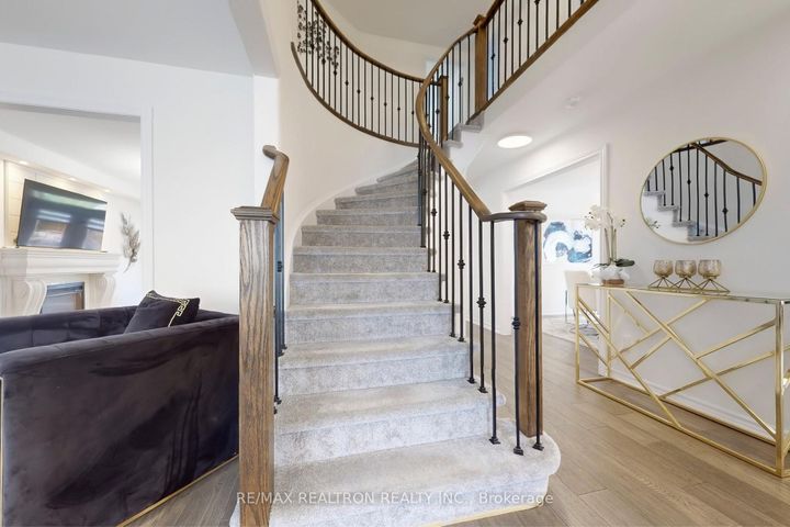 Photo 9 at 1223 Fawndale Road, Rougemount, Pickering