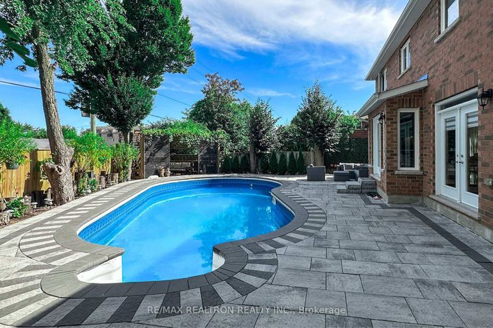 Photo 43 at 1223 Fawndale Road, Rougemount, Pickering