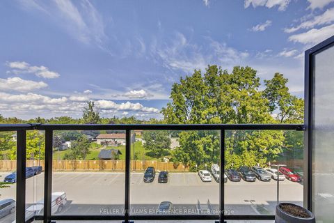 Photo 14 at 328 - 681 Yonge Street, Painswick South, Barrie