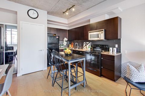 Photo 1 at 711 - 38 Niagara Street, Waterfront Communities C1, Toronto