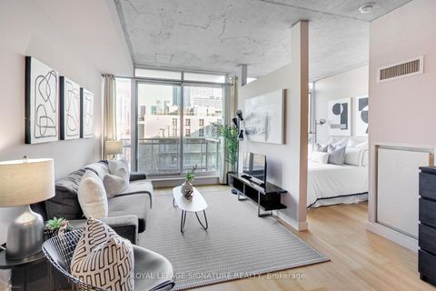 Photo 4 at 711 - 38 Niagara Street, Waterfront Communities C1, Toronto