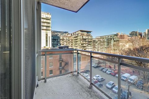 Photo 10 at 711 - 38 Niagara Street, Waterfront Communities C1, Toronto