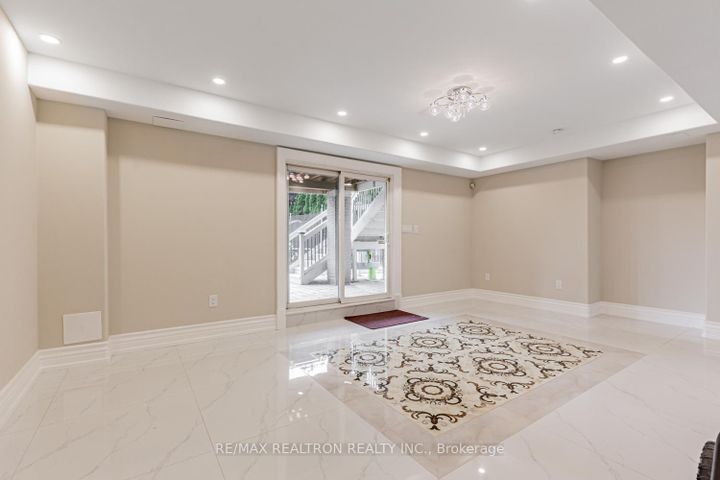 Photo 35 at 216 Boake Trail, Bayview Hill, Richmond Hill