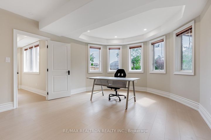 Photo 37 at 216 Boake Trail, Bayview Hill, Richmond Hill
