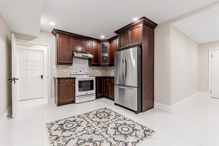 Photo 39 at 216 Boake Trail, Bayview Hill, Richmond Hill