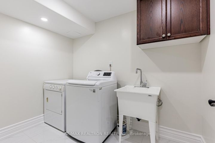 Photo 41 at 216 Boake Trail, Bayview Hill, Richmond Hill