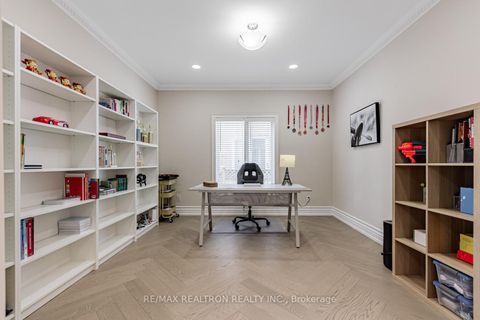 Photo 12 at 216 Boake Trail, Bayview Hill, Richmond Hill