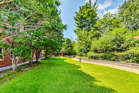 Photo 38 at 405 - 800 Sheppard Avenue W, Bathurst Manor, Toronto