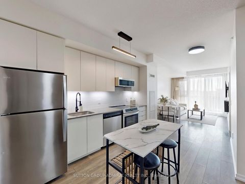 Photo 12 at 1111 - 3237 Bayview Avenue, Bayview Village, Toronto