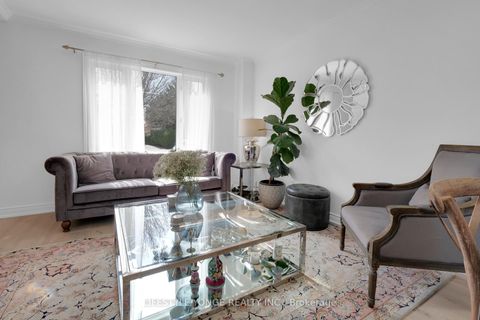 Photo 8 at 46 Mccallum Drive, North Richvale, Richmond Hill