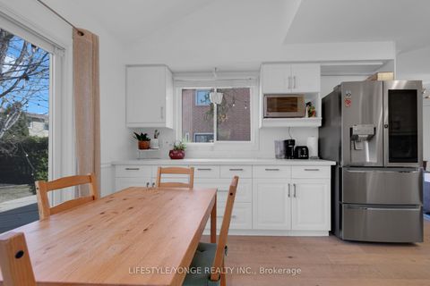 Photo 16 at 46 Mccallum Drive, North Richvale, Richmond Hill