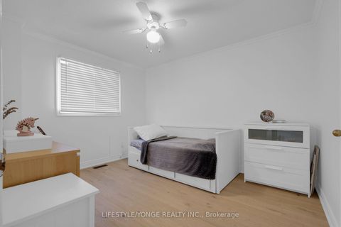 Photo 22 at 46 Mccallum Drive, North Richvale, Richmond Hill