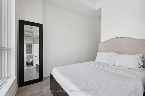 Photo 20 at 620 - 120 Parliament Street, Moss Park, Toronto Photo 20 at 620 - 120 Parliament Street, Moss Park, Toronto