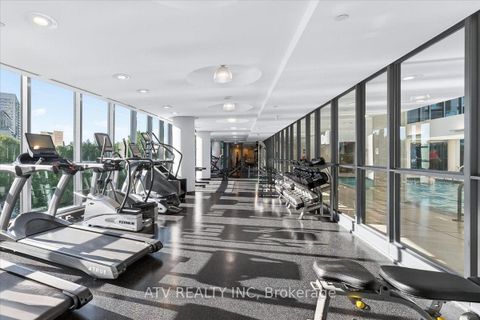 Photo 25 at 961 - 209 Fort York Boulevard, Niagara, Toronto