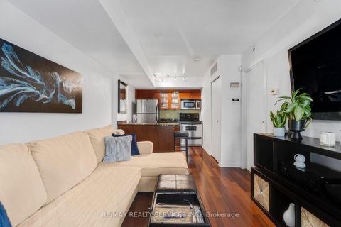 Photo 8 at 632 - 38 Western Battery Road, Niagara, Toronto