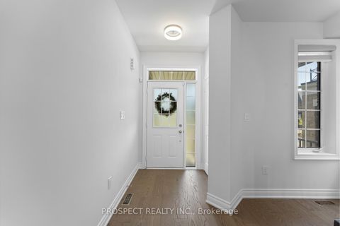 Photo 4 at 42 Ryerson Drive, Kleinburg, Vaughan