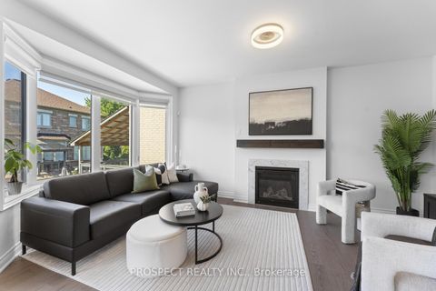 Photo 8 at 42 Ryerson Drive, Kleinburg, Vaughan