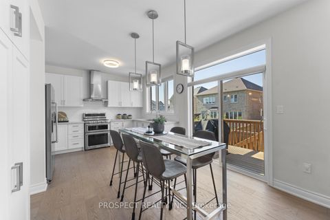 Photo 12 at 42 Ryerson Drive, Kleinburg, Vaughan
