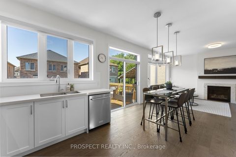 Photo 16 at 42 Ryerson Drive, Kleinburg, Vaughan