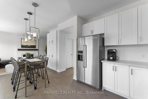 Photo 19 at 42 Ryerson Drive, Kleinburg, Vaughan
