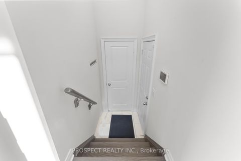 Photo 21 at 42 Ryerson Drive, Kleinburg, Vaughan