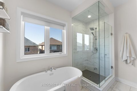 Photo 27 at 42 Ryerson Drive, Kleinburg, Vaughan