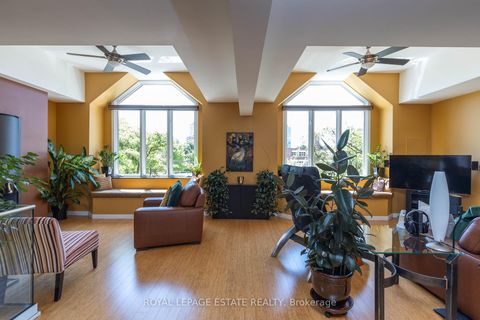 Photo 19 at 432 Queen Street E, Regent Park, Toronto