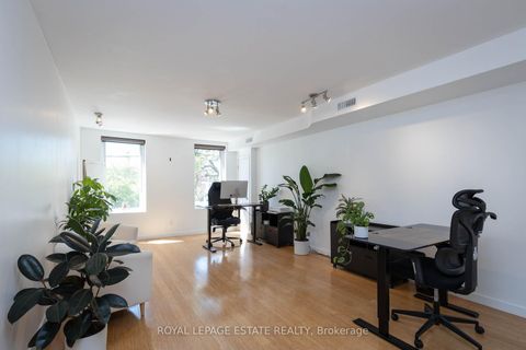 Photo 20 at 432 Queen Street E, Regent Park, Toronto
