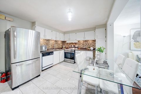 Photo 10 at 106 - 850 Huntingwood Drive, L'Amoreaux, Toronto