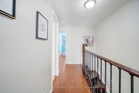 Photo 16 at 106 - 850 Huntingwood Drive, L'Amoreaux, Toronto