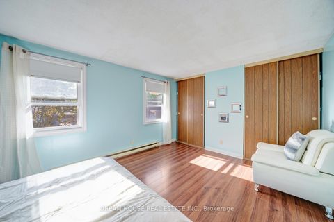 Photo 18 at 106 - 850 Huntingwood Drive, L'Amoreaux, Toronto
