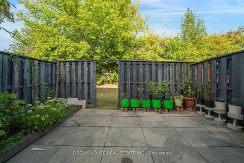 Photo 37 at 106 - 850 Huntingwood Drive, L'Amoreaux, Toronto