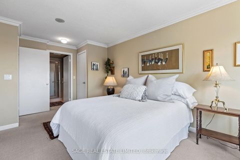 Photo 15 at 3010 - 8 Park Road, Moore Park, Toronto