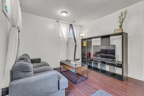 Photo 5 at 108 - 1775 MARKHAM Road, Malvern, Toronto