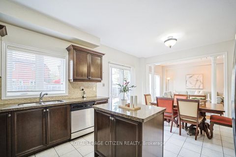 Photo 16 at 31 Burnhaven Avenue, Maple, Vaughan