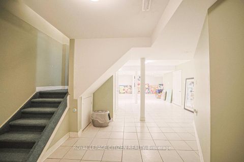 Photo 41 at 31 Burnhaven Avenue, Maple, Vaughan