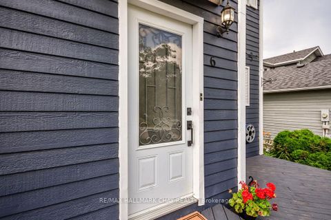 Photo 2 at 6 James Street, Ardagh, Barrie