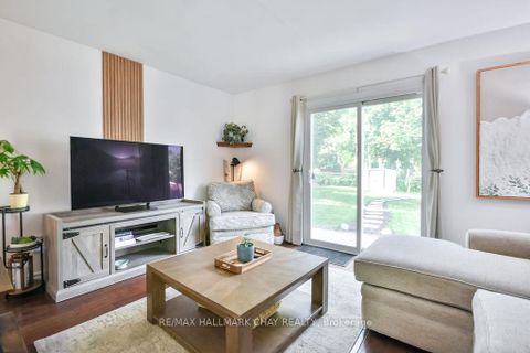 Photo 9 at 6 James Street, Ardagh, Barrie