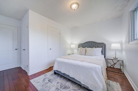 Photo 19 at 53 Treetops Court, Milliken, Toronto