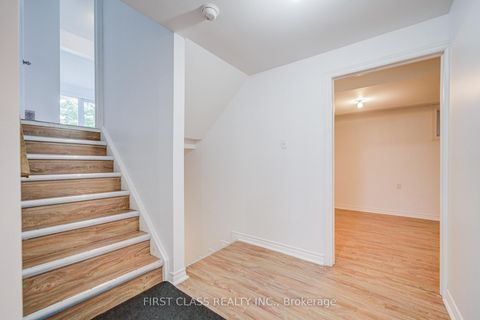 Photo 30 at 53 Treetops Court, Milliken, Toronto