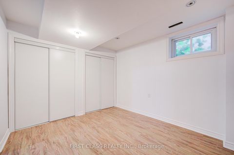 Photo 31 at 53 Treetops Court, Milliken, Toronto