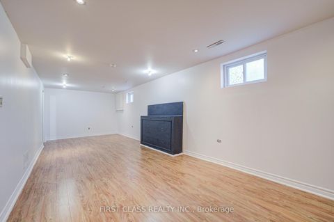 Photo 33 at 53 Treetops Court, Milliken, Toronto