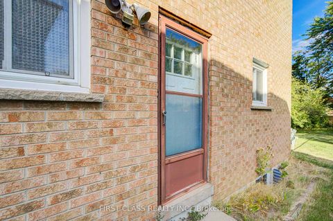Photo 43 at 53 Treetops Court, Milliken, Toronto