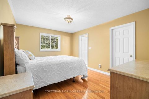 Photo 5 at 312 Harvie Road, Holly, Barrie