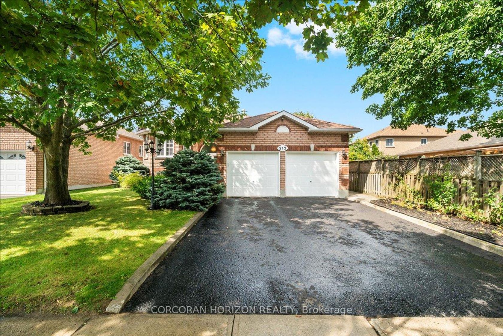 312 Harvie Road, Holly, Barrie photo number 2