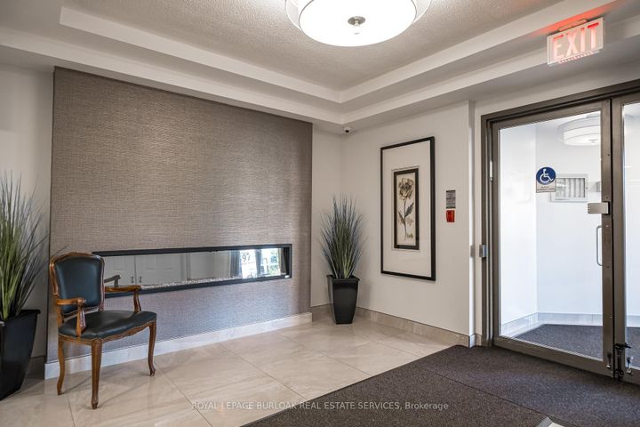 Photo 2 at 305 - 3497 Upper Middle Road, Headon, Burlington