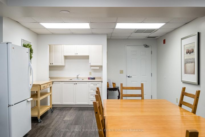 Photo 37 at 305 - 3497 Upper Middle Road, Headon, Burlington